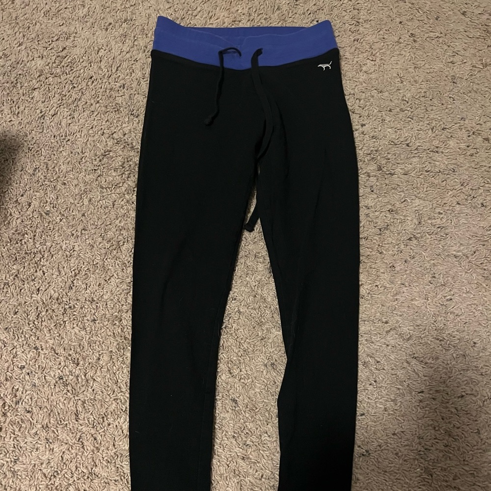 Black Victoria secret pink cotton leggings.